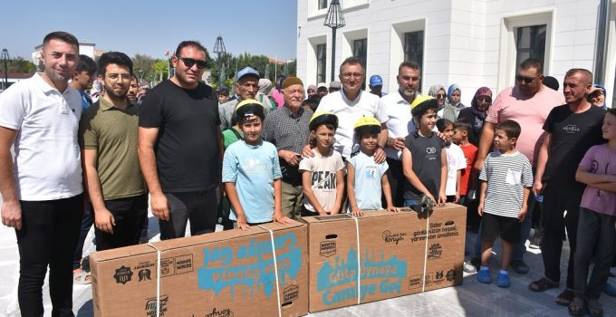 GÜLE OYNAYA CAMİYE GEL PROJESİ BİSİKLET DAĞITIM TÖRENİ