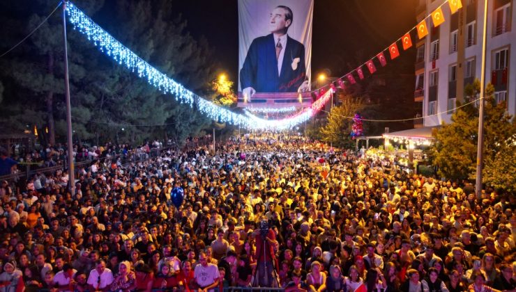 Ereğli’de Zafer Bayramı Coşkuyla Kutlandı