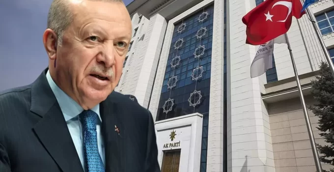 İstifa dalgasının ardından AK Parti’den ilk açıklama: 8 ilde yeni yönetimler göreve başlayacak