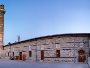 Üç Aylar Ne Zaman Başlıyor?