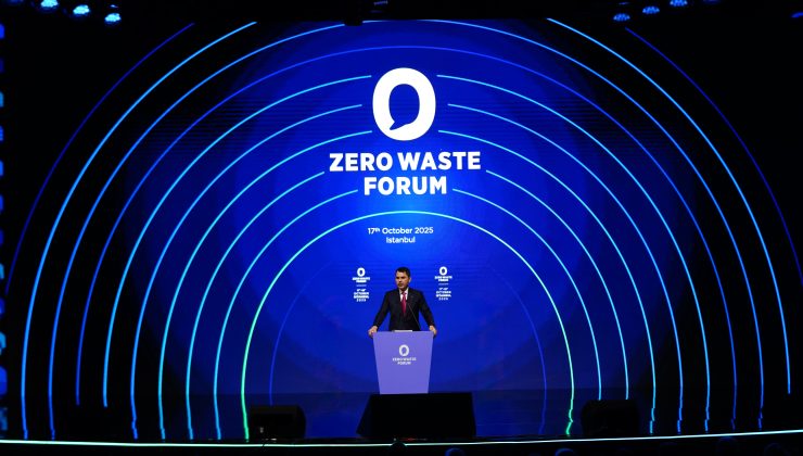 Bakan Kurum , BM İş Birliği İle İstanbul’da Düzenlenen Uluslararası Sıfır Atık Forumu’nda Konuştu