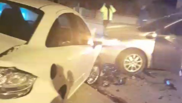 Ereğli’de 3 Araç Çarpıştı