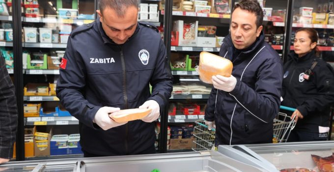 Belediye Zabıta Ekipleri Denetimlerine Devam Ediyor