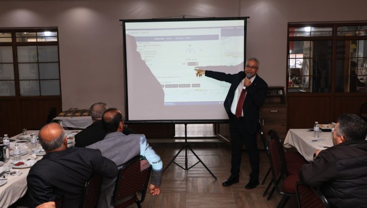 Başkan Akpınar Muhtarlarla Bir Araya Geldi