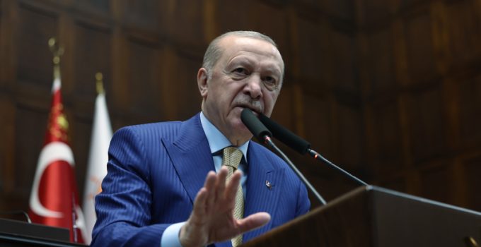 “Türkiye, 23 yıllık çetin mücadeleler neticesinde küresel güç olma yolunda tarihî bir fırsat yakalamıştır”