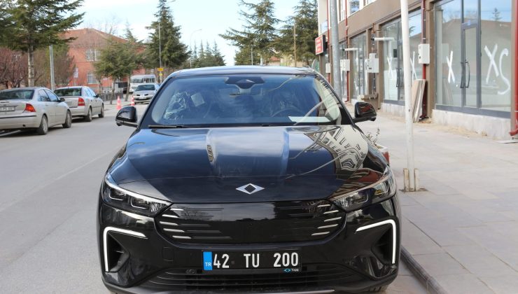 Büyükşehir Belediyesi’nden İlçe Belediyelerine TOGG Hibe Etti