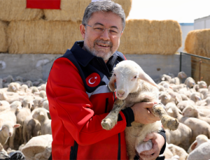 “Kırsalda Bereket Küçükbaşa Destek Projesi’nde Yıllık 180 Bin Lira Destek Vereceğiz”