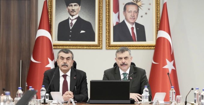 Okulların güvenliğine ilişkin toplantı düzenlendi