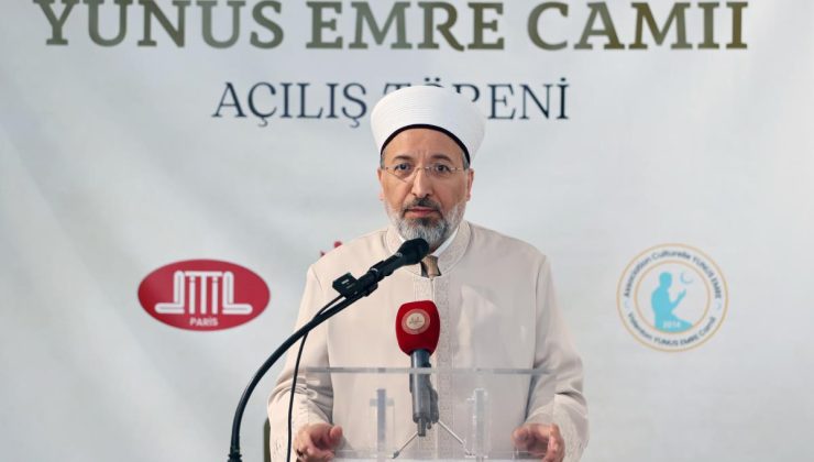 “Peygamberimizin ahlakının nesillerimize aktarılması adına gayret göstermemiz gerekiyor”