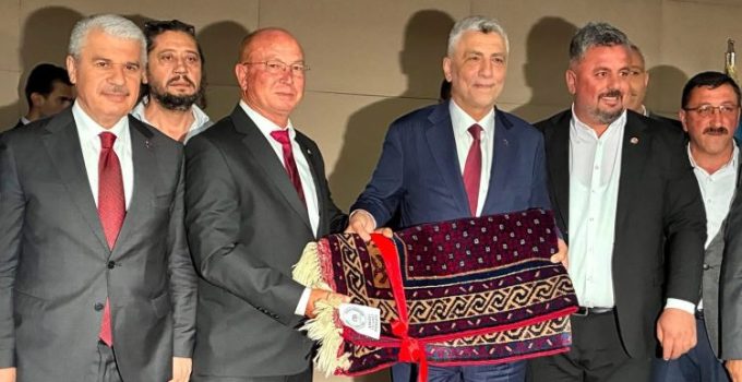 BAŞKAN ÜNLÜDEN BAKANA TEŞEKKÜR