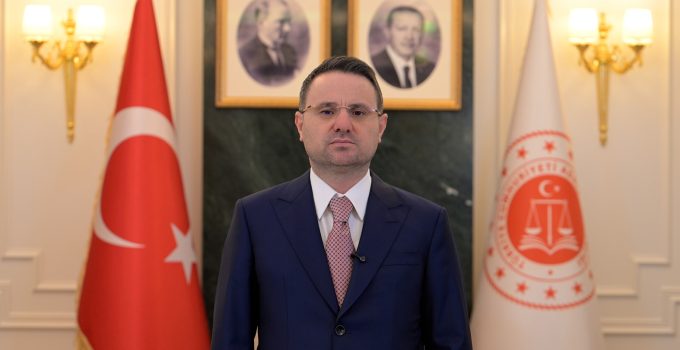 ADALET BAKANI GÜRLEK: “VATANDAŞIMIZIN HUZURUNU BOZANLARA ASLA GEÇİT VERMEYECEĞİZ”