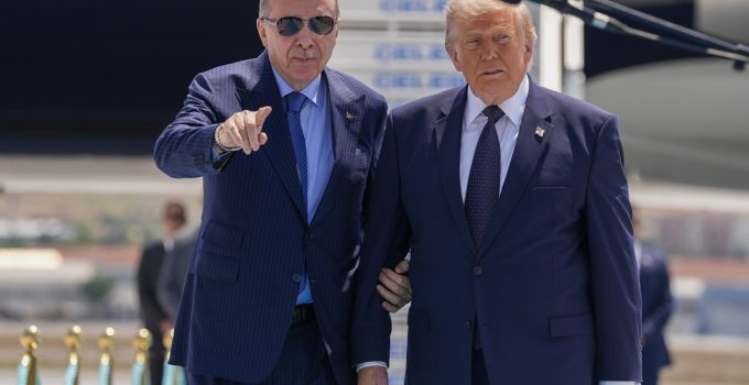 Cumhurbaşkanı Erdoğan, ABD Başkanı Trump’ı karşıladı