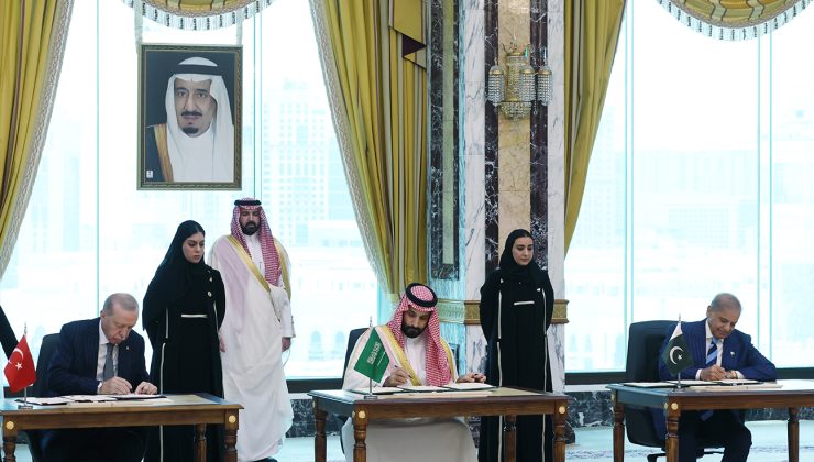Türkiye, Suudi Arabistan ve Pakistan Arasında Ortak Savunma Anlaşması