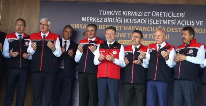 Hayvancılıkta Yeni Destek: Aşı ve Kimliklendirme Ücreti Alınmayacak